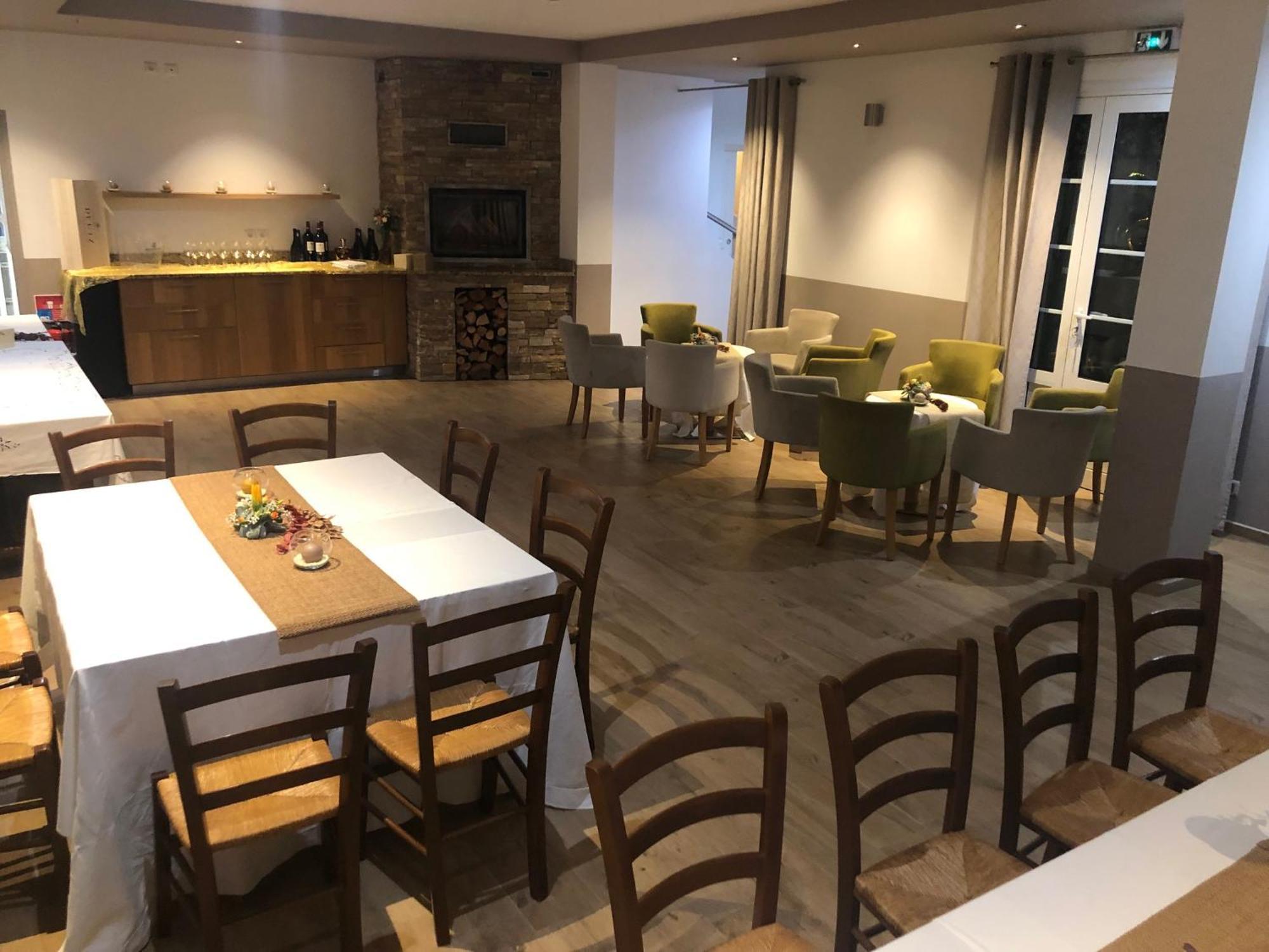 Auberge Les Oliviers Lucciana  Εξωτερικό φωτογραφία