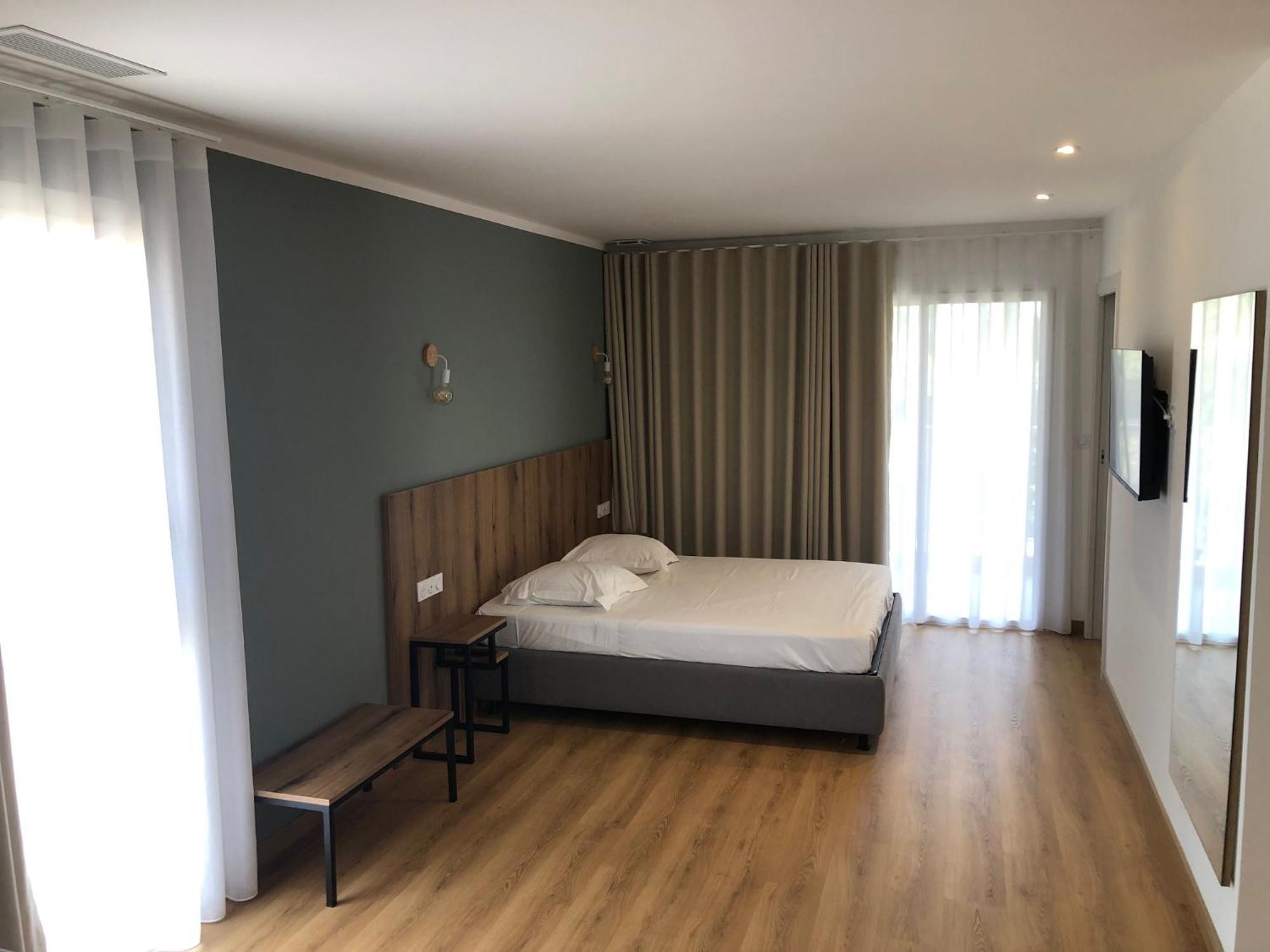 Auberge Les Oliviers Lucciana  Εξωτερικό φωτογραφία